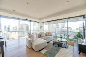 Skyline, Stunning City Views